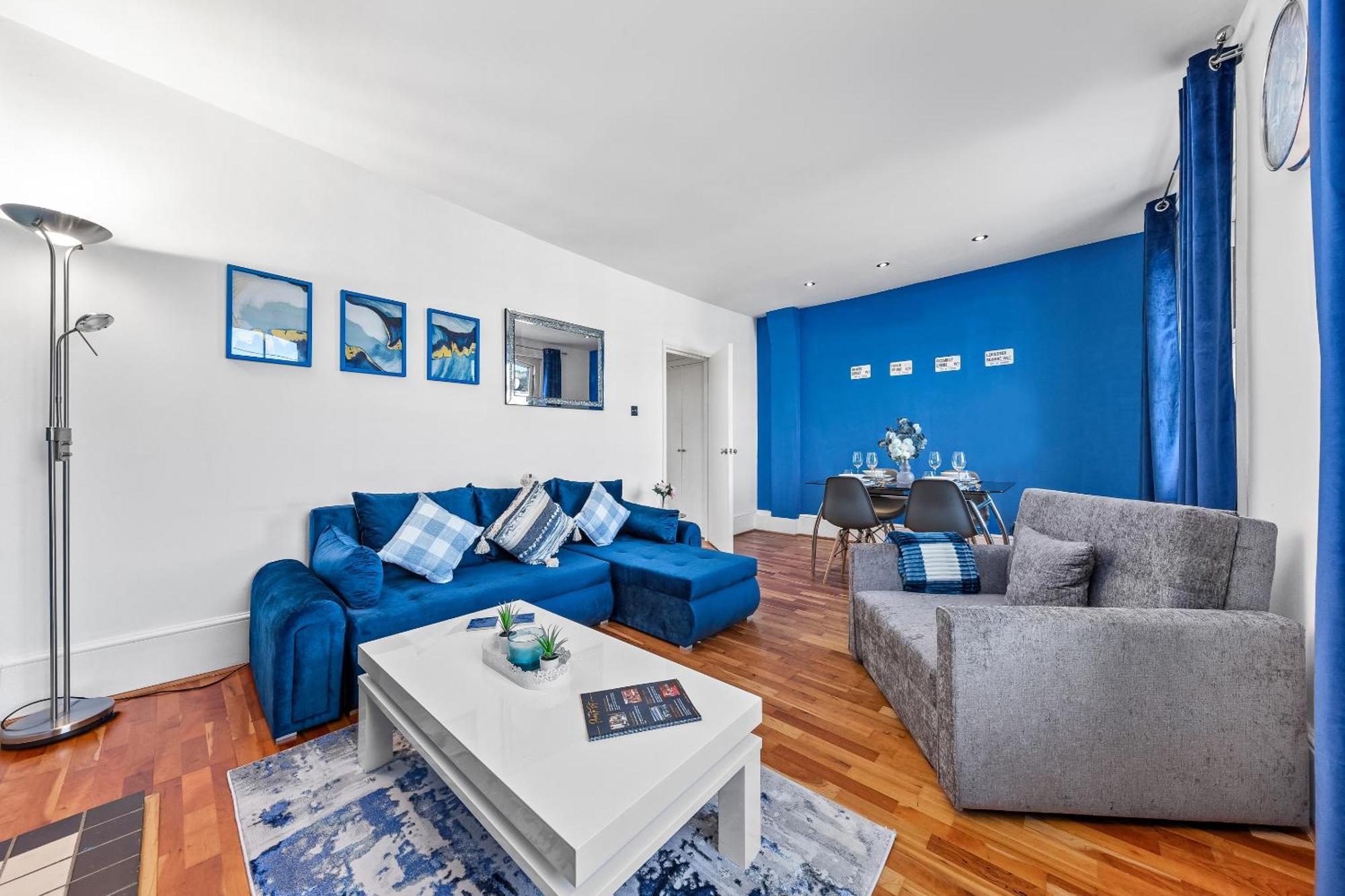 Balcony Blue Theme 1 Bedroom Central London Luxury Flat Near Hyde Park! Accommodates Up To 6! Double Sofa Bed And Next To Station! Dış mekan fotoğraf