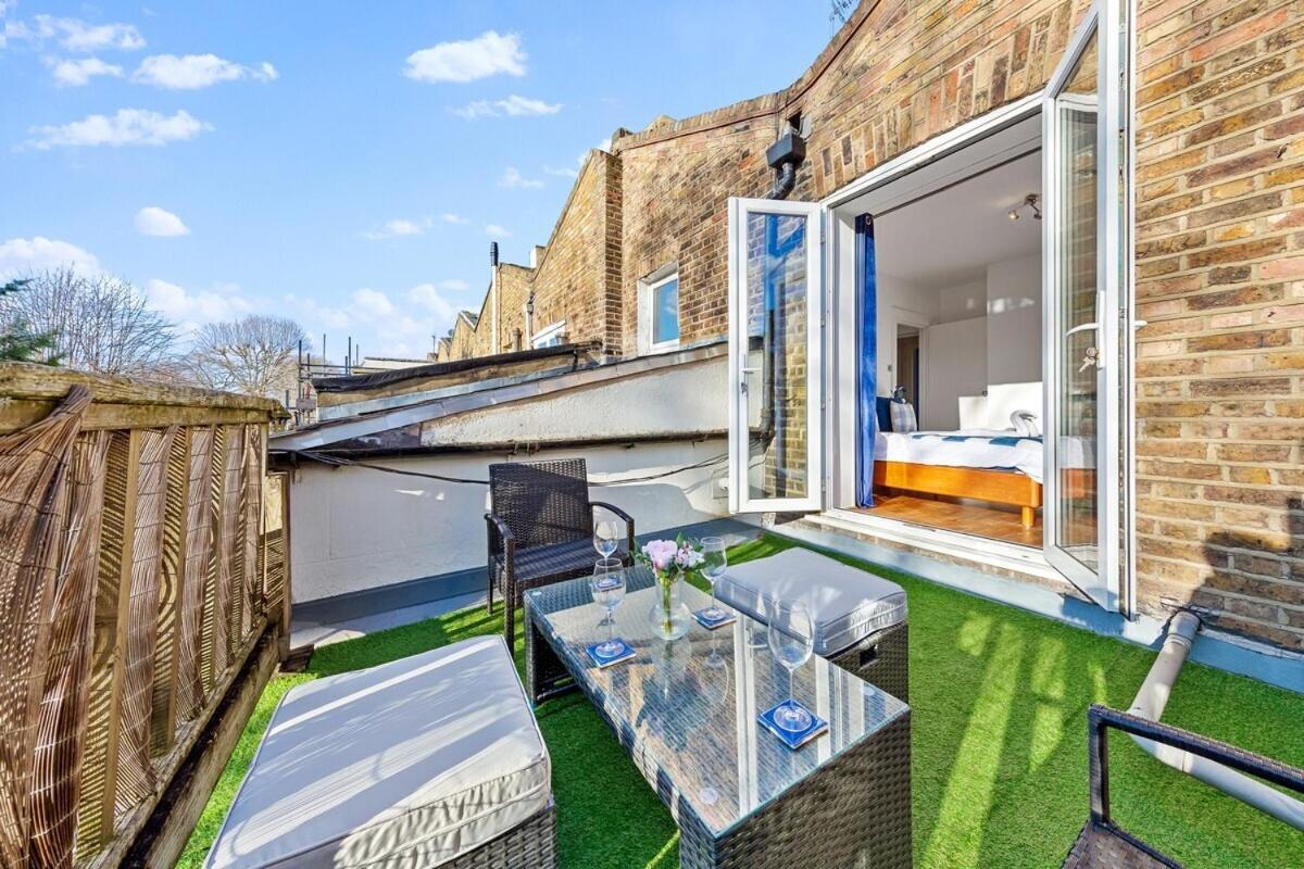 Balcony Blue Theme 1 Bedroom Central London Luxury Flat Near Hyde Park! Accommodates Up To 6! Double Sofa Bed And Next To Station! Dış mekan fotoğraf