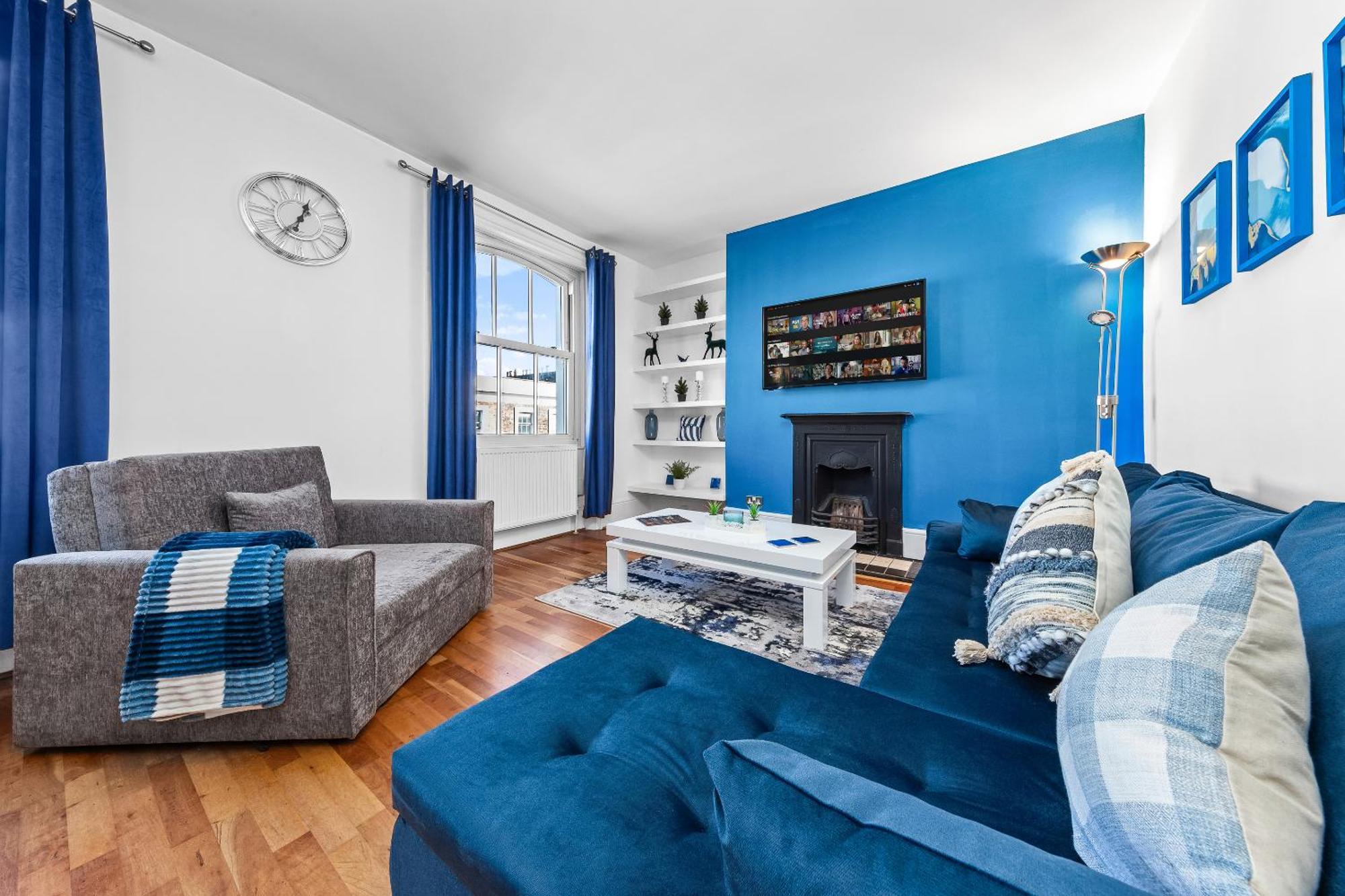 Balcony Blue Theme 1 Bedroom Central London Luxury Flat Near Hyde Park! Accommodates Up To 6! Double Sofa Bed And Next To Station! Dış mekan fotoğraf